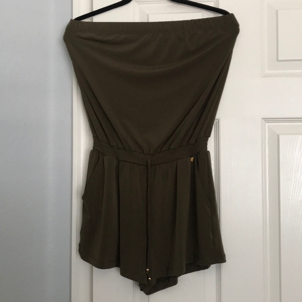 A guess romper